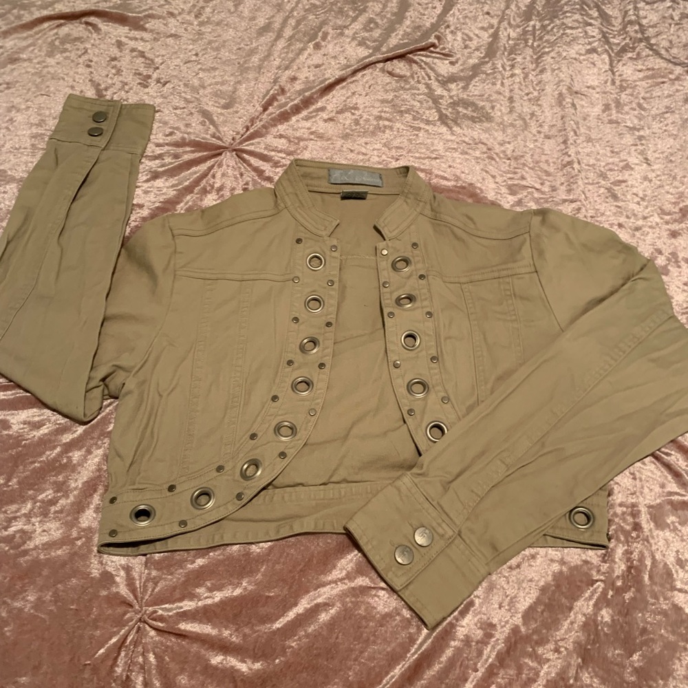 Adorable Cropped jacket